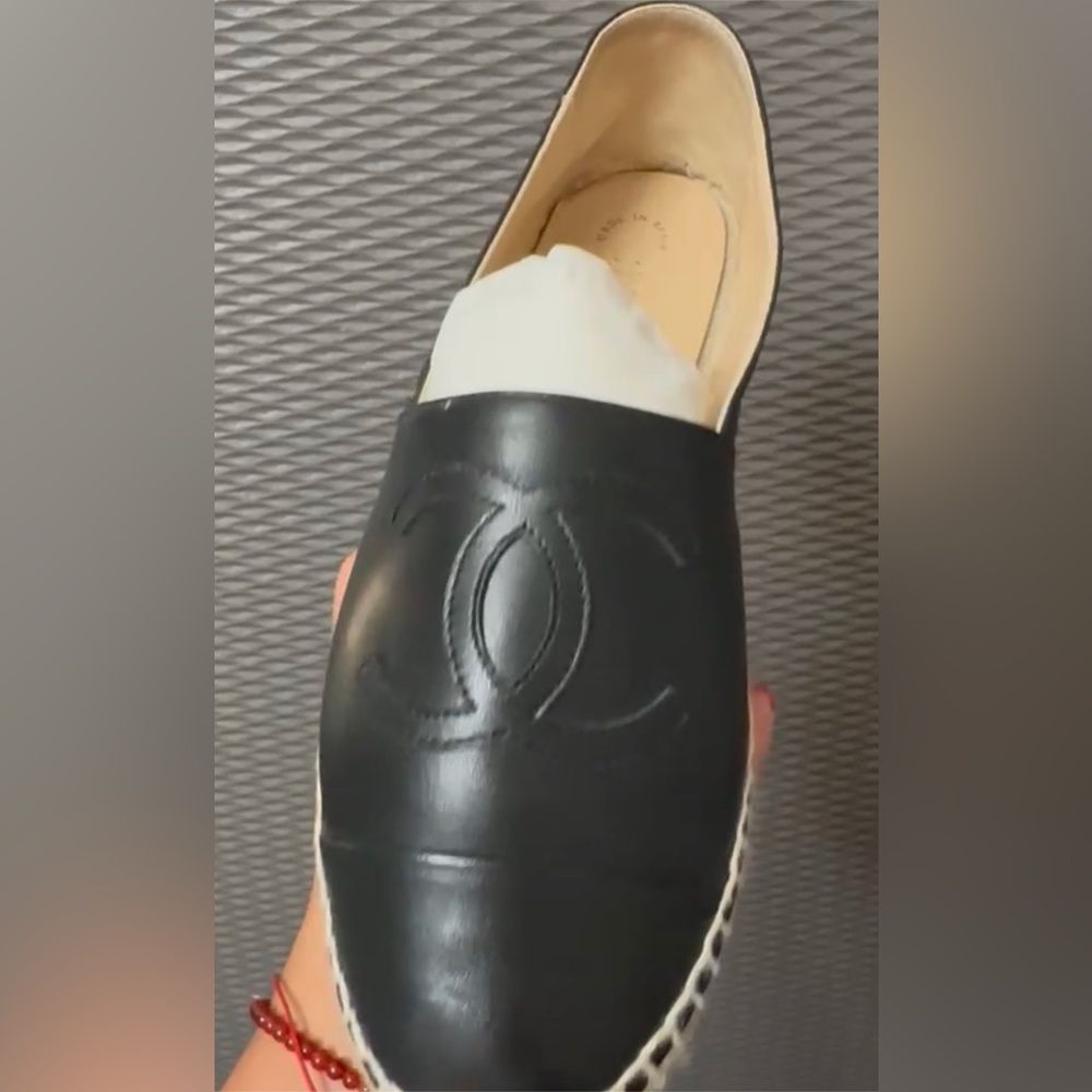 Authentic Chanel Espadrilles Great Condition worn 2x